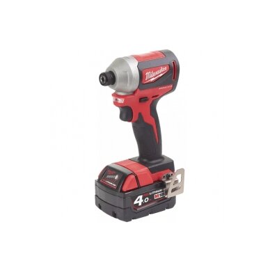 Akumuliatorinis smūginis suktuvas MILWAUKEE M18 CBLID-402C 1