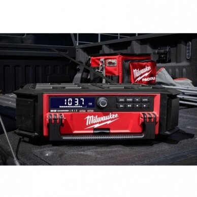 Radijas-įkroviklis MILWAUKEE M18 PRCDAB+-0 Packout 19