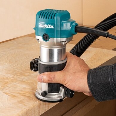 Vertikali freza MAKITA RT0702CJ su priedais 9